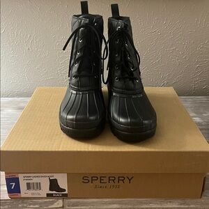 Sperry Ladies Black Quilted Duck Boot